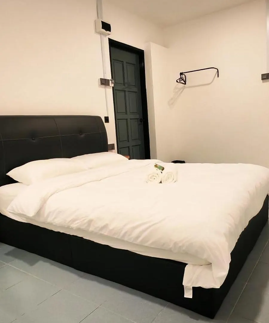 23 Inn Queen Bed Standard Room Bukit Mertajam Penzion