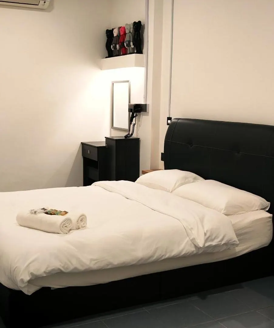 23 Inn Queen Bed Standard Room Bukit Mertajam